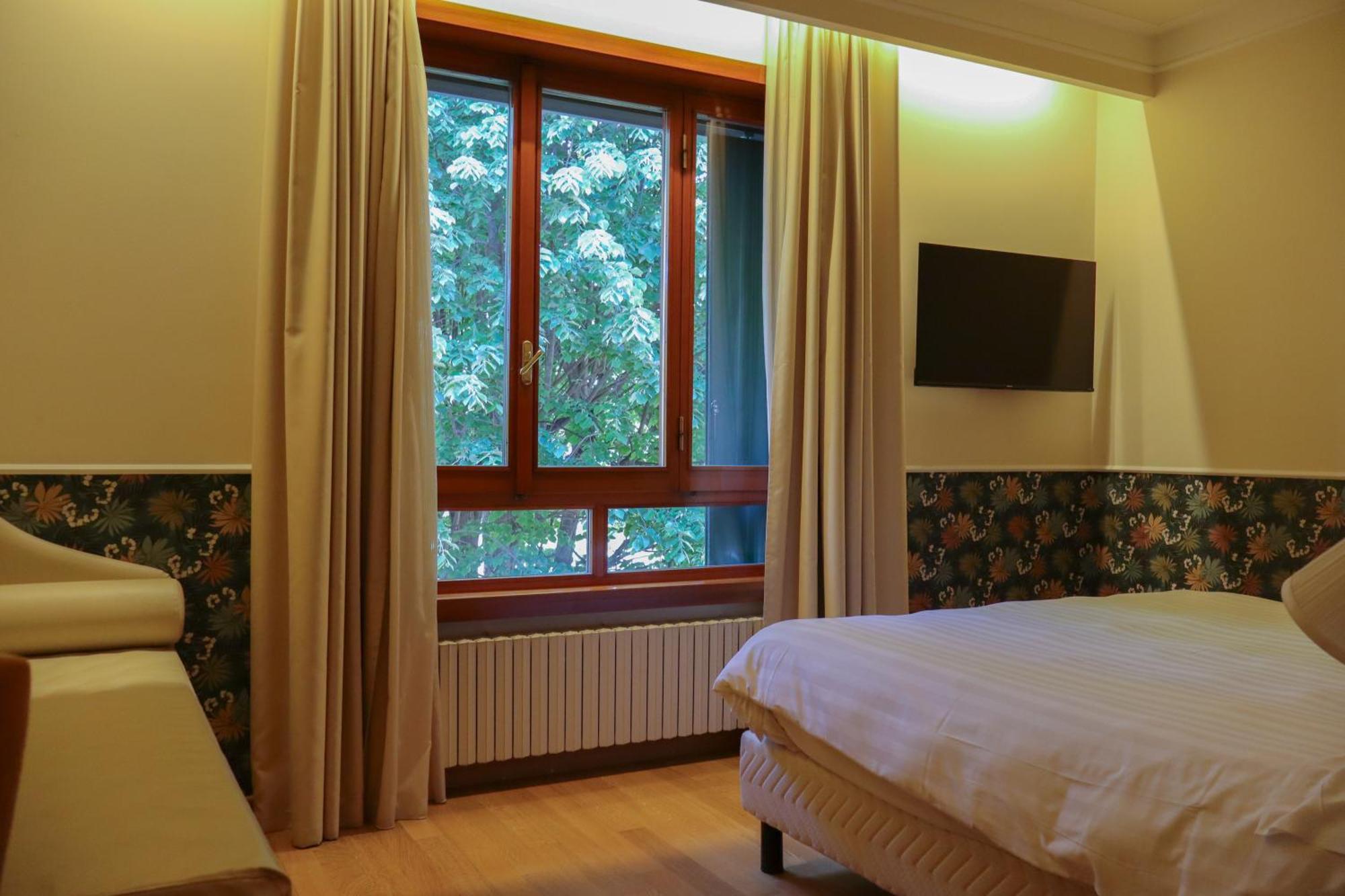 Monica Hotel Fiera Pregnana Milanese Екстериор снимка